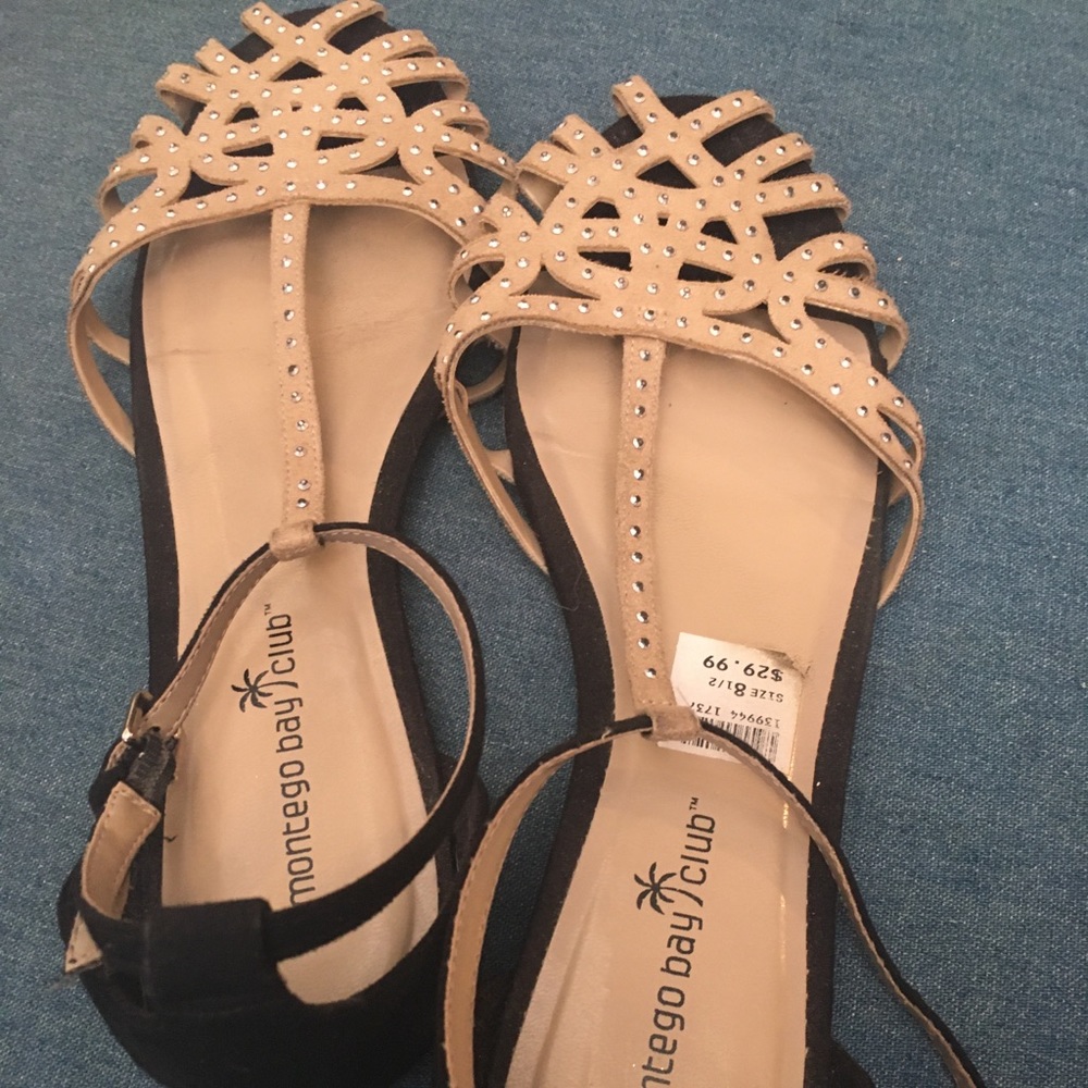 Tan and black with studs strappy flat with buckle - Picture 2 of 7